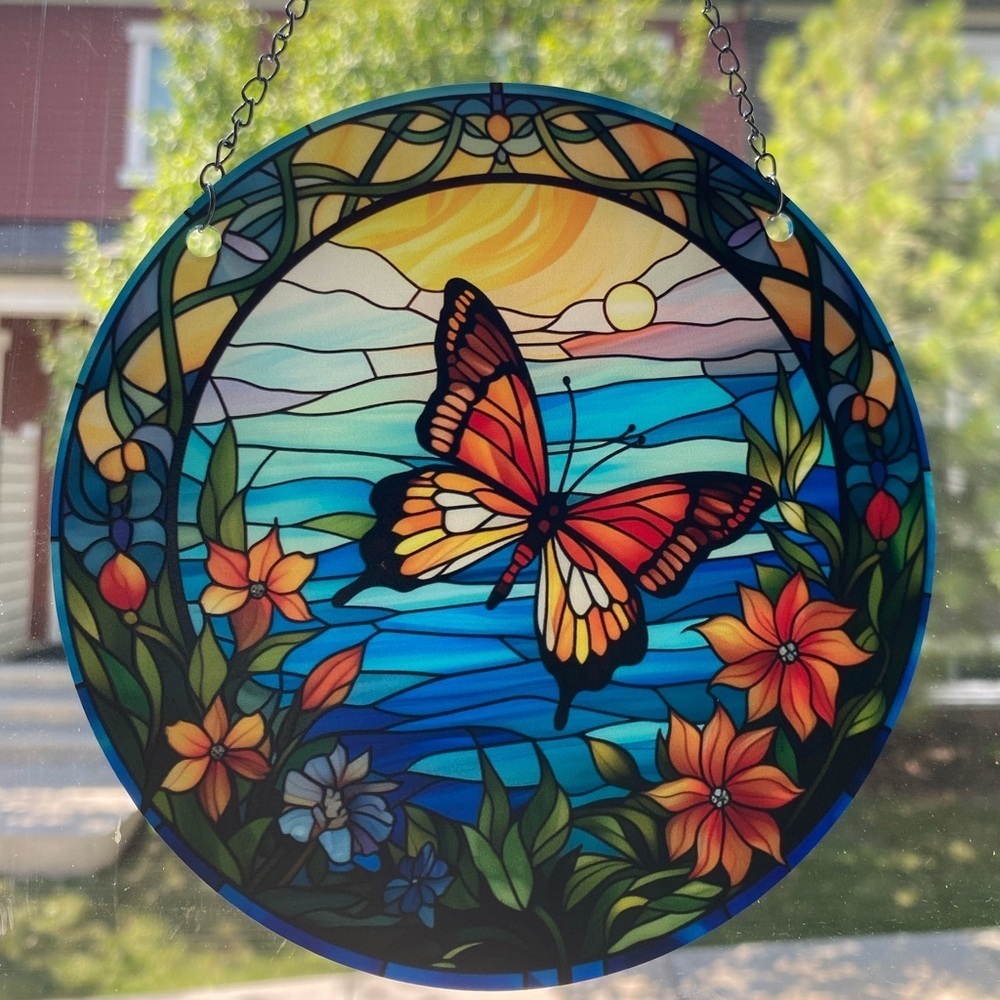 🌼2 for $25🌼 vibrant orange monarch butterfly. 6 inch acrylic suncatcher